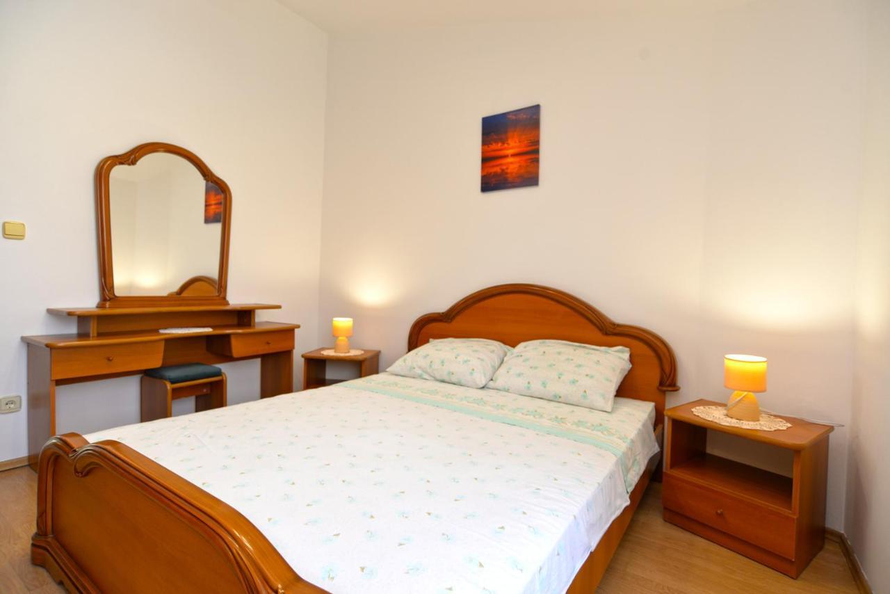 Apartments Balizerka 106 Pula Bagian luar foto