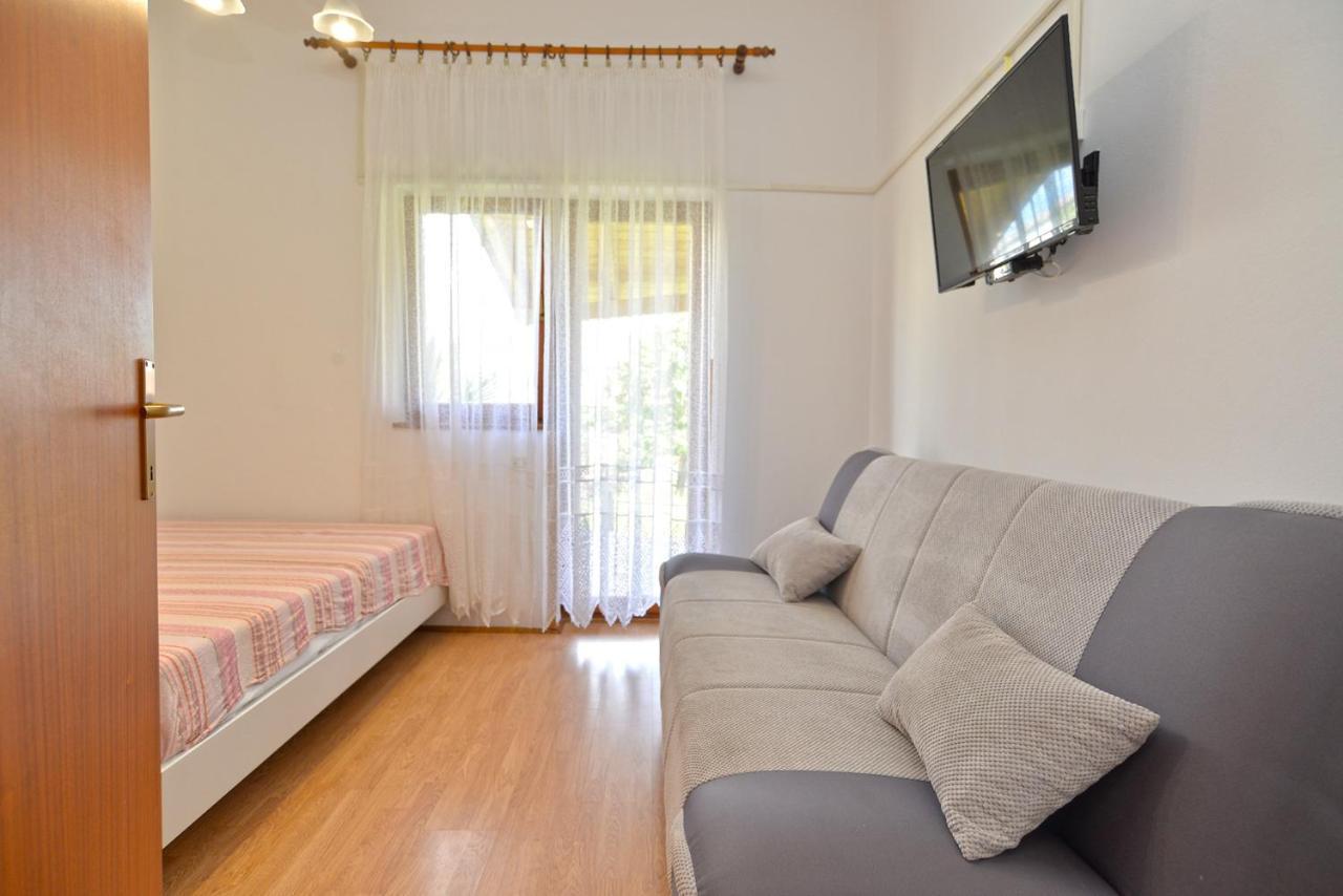 Apartments Balizerka 106 Pula Bagian luar foto